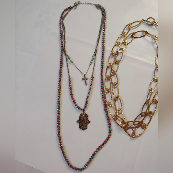BUNDLE WITH 2 AVON Necklaces and some unbranded jewelry - Picture 11 of 15